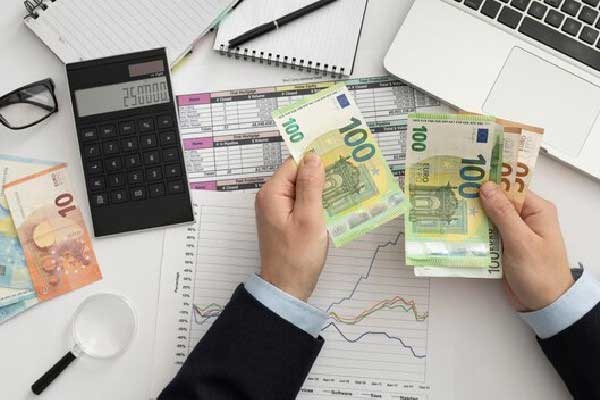 黄金还将继续闪耀？四位华尔街大佬给出乐观预测