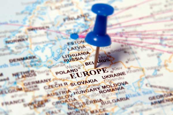 陈震首次还原撞车事件：过于信赖辅助驾驶，在驾驶中低头捡拾物品，导致事故发生